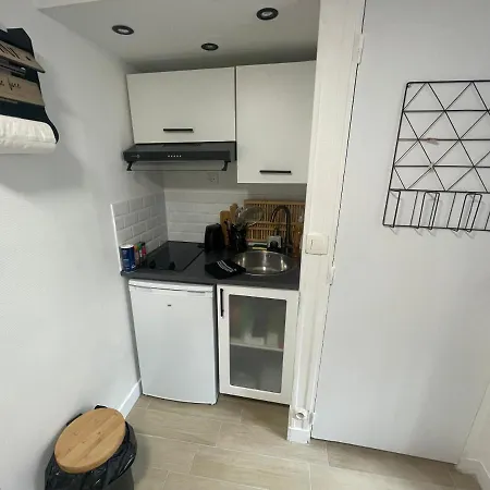 Daire Le Minimoys - Petit T2 Centre De -125 *